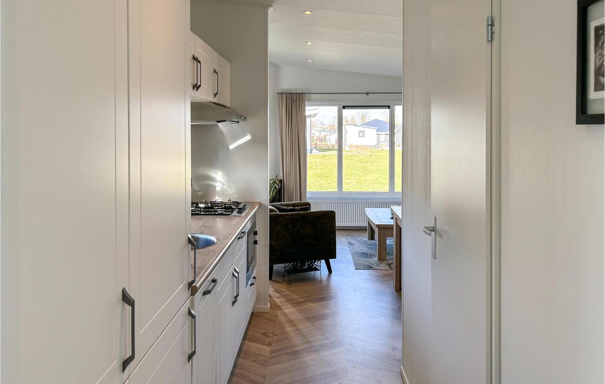 Stunning In With Kitchen *