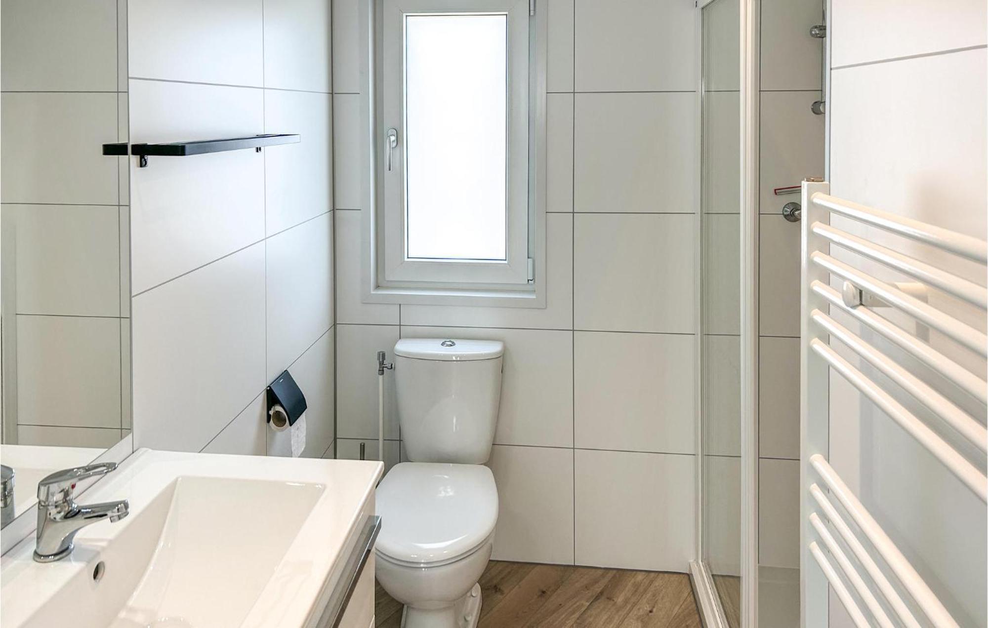 Stunning In With Kitchen * Scherpenisse