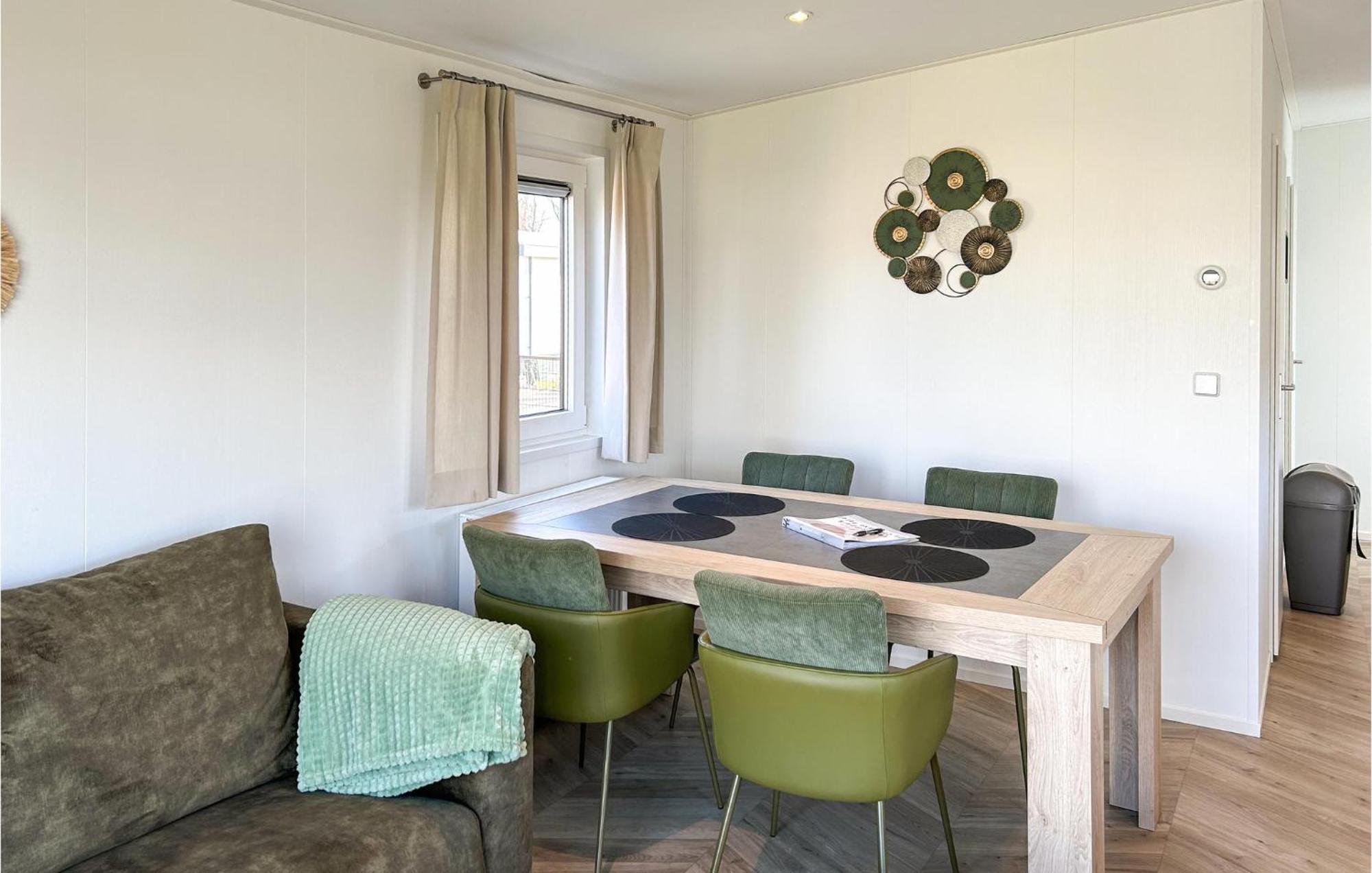 Stunning In With Kitchen Scherpenisse